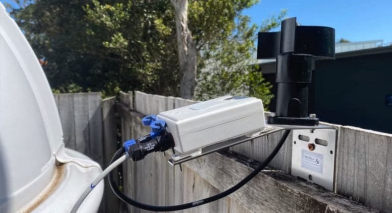 AAG CloudWatcher cloud detector, high accuracy, low-cost system.