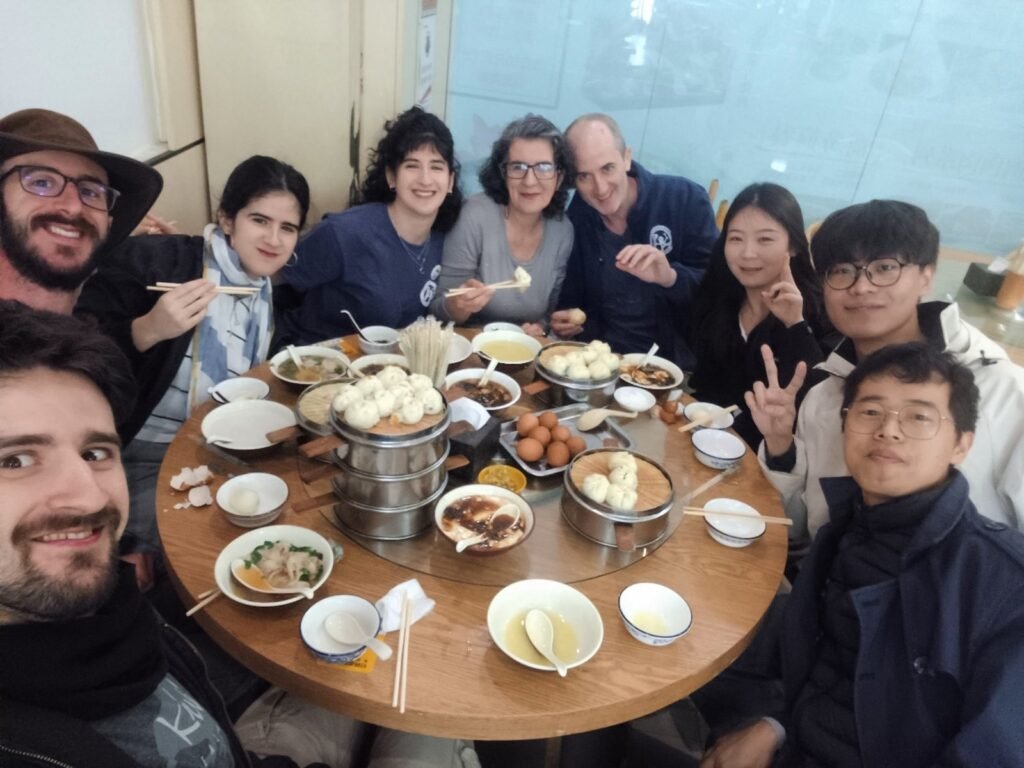 QHY第一时间带我们体验地道中式早餐